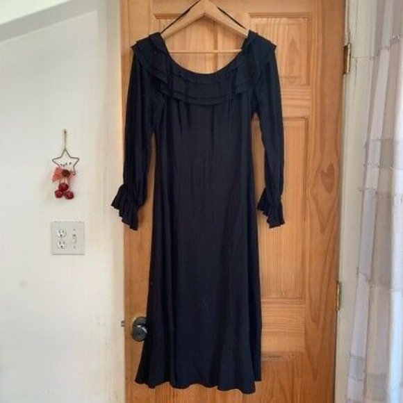 SOLD & Other Stories Ruffle Off Shoulder Midi Mermaid Dress - Picture 5 of 8